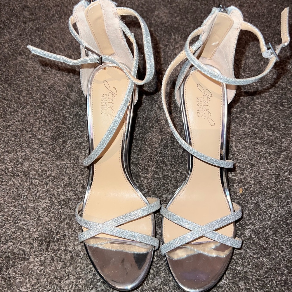 Glitter strappy heel!